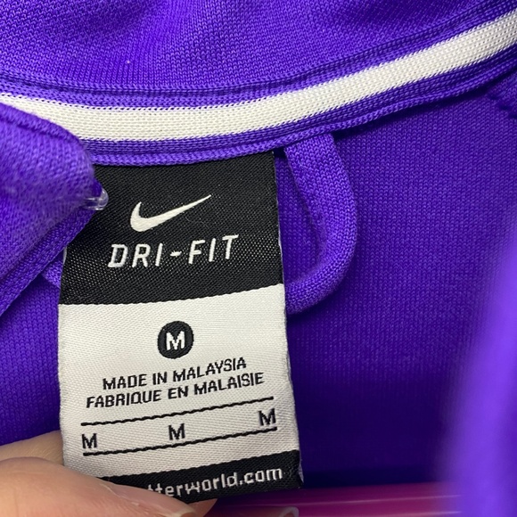 Nike Dri-Fit Women's Purple Full Zip Jacket Athleisure Workout Sz M MEDIUM, bins - Picture 4 of 5